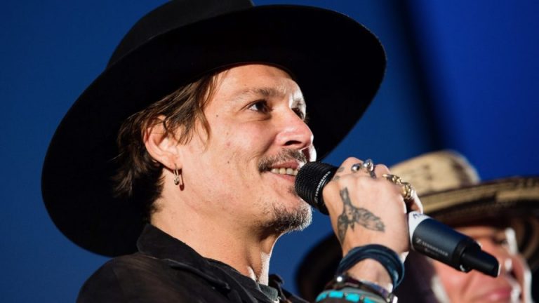 The Casual Donald Trump Joke By Johnny Depp Of The Pirates Of The Caribbean Fame Lands Him In Great Trouble The Casual Donald Trump Joke By Johnny Depp Of The Pirates Of The Caribbean Fame Lands Him In Great Trouble