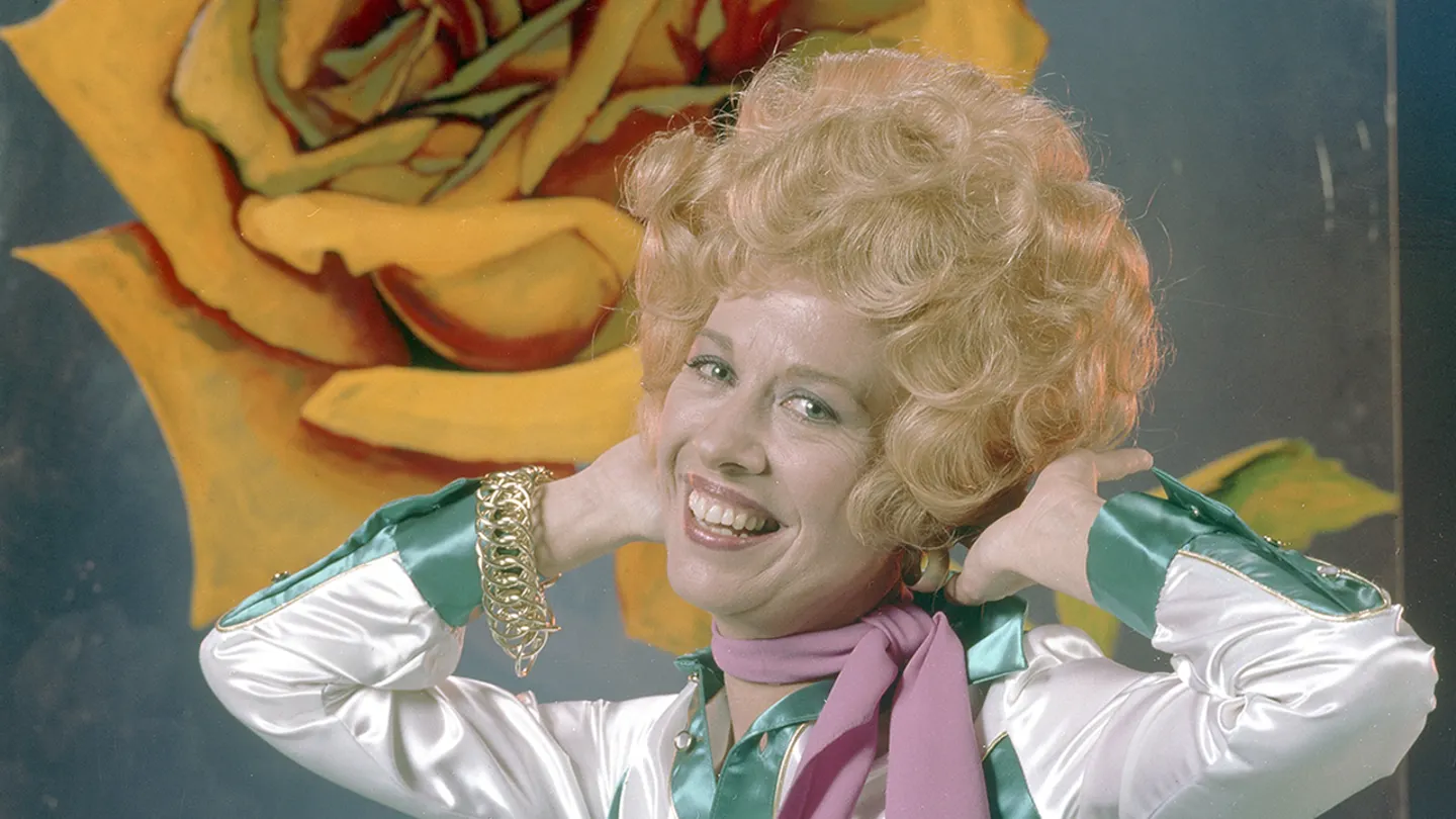 Polly Holliday, 'Alice' Actress Famous for 'Flo', Dies at 88